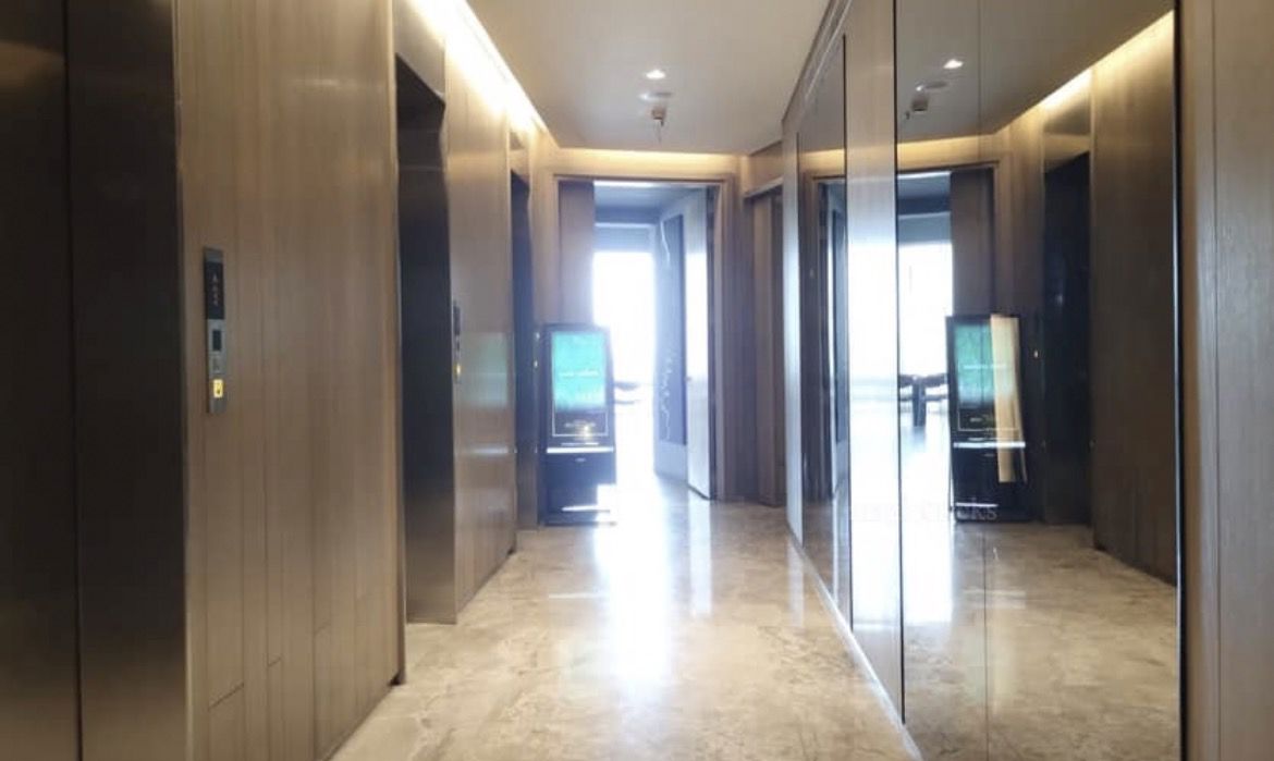 4 BHK 1902 Sq.Ft. Apartment in Rustomjee Elements Wing SG