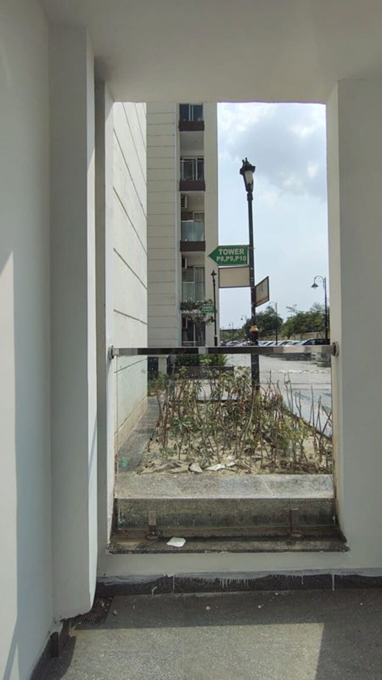 Exterior View, nimbus-express-park-view 2 Bedroom 1292 Sq.Ft. Apartment In Chi V Greater Noida Greater Noida 10535973