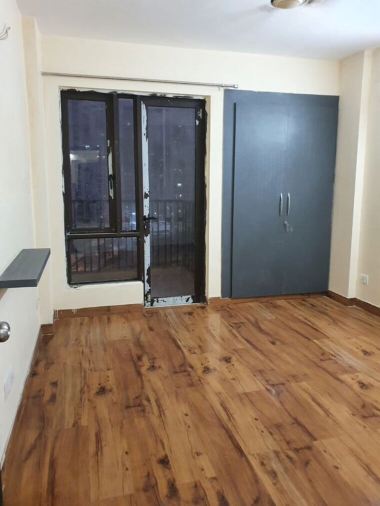 Room, logix-blossom-county 2.5 Bedroom 1202 Sq.Ft. Apartment In Sector 137 Noida 10535952