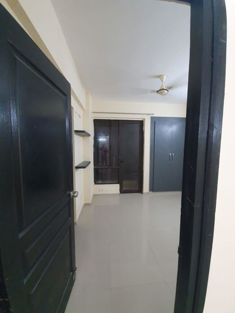 Room, logix-blossom-county 2.5 Bedroom 1202 Sq.Ft. Apartment In Sector 137 Noida 10535952