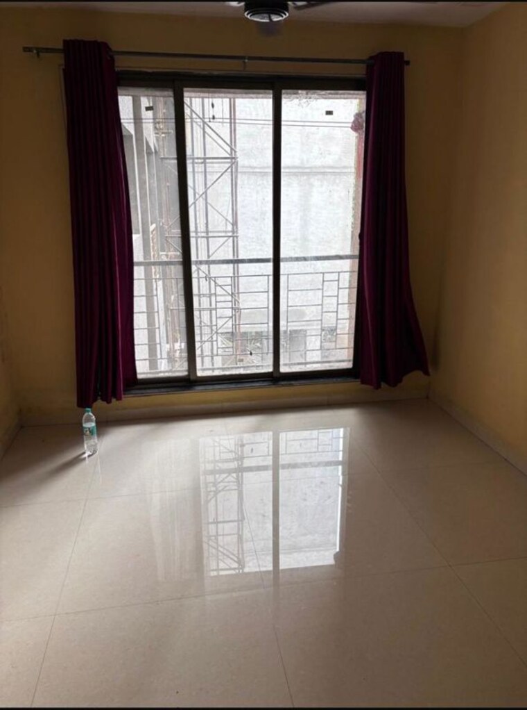 Room, pandurang-chs-balkum 1 RK 300 Sq.Ft. Apartment In Balkum Pada Thane 10536009