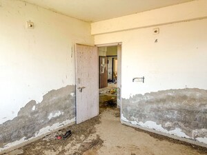 Room in  Apartment at Sachana – for Sale