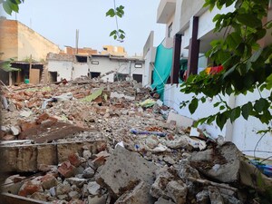  Plot For Sale in Radha Nagar
