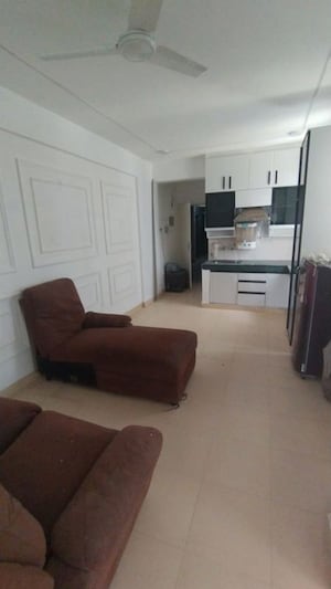 Living Room in 2 BHK Apartment at Sector 86 – for Rent