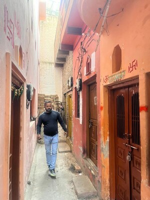   Independent House at Chetganj – for Sale