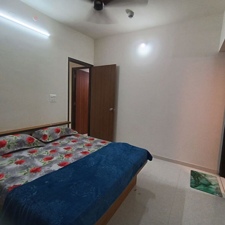 Bedroom, lodha-amara 2 Bedroom 950 Sq.Ft. Apartment In Kolshet Road Thane 10536060