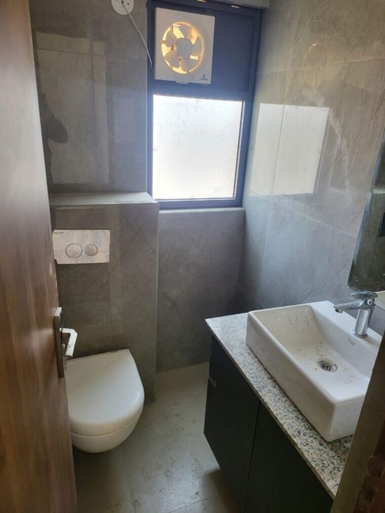 Bathroom, nkv-golden-avenue 3 Bedroom 1700 Sq.Ft. Builder Floor In Sohna Sector 35 Gurgaon 10536050