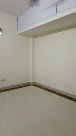 2 BHK + Servant Room Builder Floor For Rent in Malviya Nagar