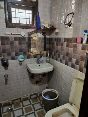 Team Area in 2 BHK Builder Floor at Malviya Nagar – for Rent