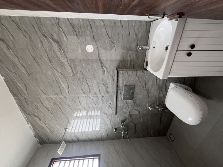 Bathroom, aerocity 2 Bedroom 1150 Sq.Ft. Builder Floor In Aerocity Mohali 10536063