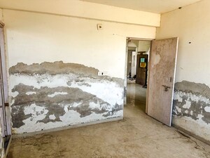 Room in  Apartment at Sachana – for Sale
