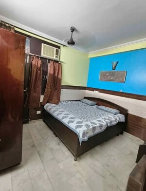 Bedroom in 2 BHK Builder Floor at Panchsheel Vihar – for Rent