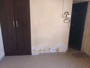 Room in  Apartment at Narayan Nagar – for Sale