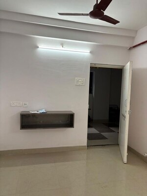 Hall in 1 BHK Apartment at Goregaon West View CHS, Goregaon West – for Rent