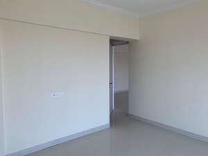 Room in 4 BHK Apartment at Silver Serene Goregaon, Goregaon West – for Sale