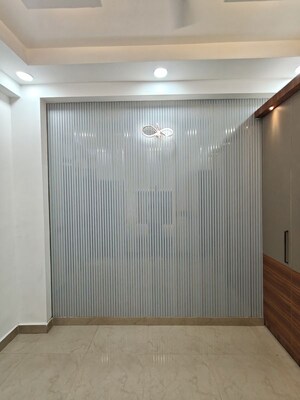 Building Lobby in 3 BHK Builder Floor at Indrapuram – for Sale