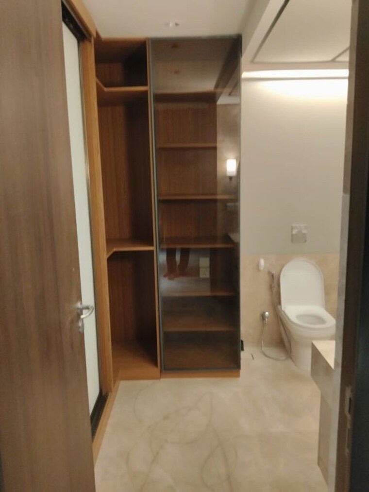 Bathroom, lunkad-sky-belvedere 5 Bedroom 5800 Sq.Ft. Apartment In Viman Nagar Pune 10531424