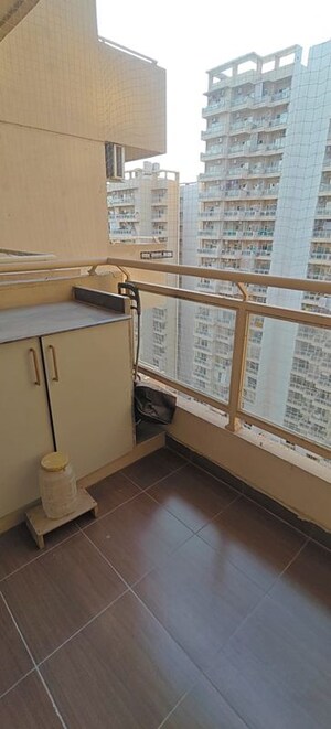 Team Area in 2 BHK Apartment at Migsun Twiinz, Eta Ii Greater Noida – for Sale