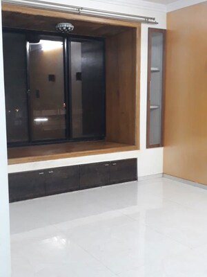 Room in 2 BHK Apartment at Blue Bell Chembur, Chembur – for Rent