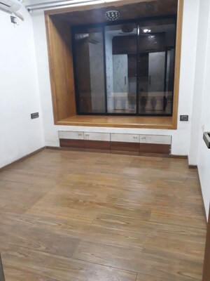 Room in 2 BHK Apartment at Blue Bell Chembur, Chembur – for Rent