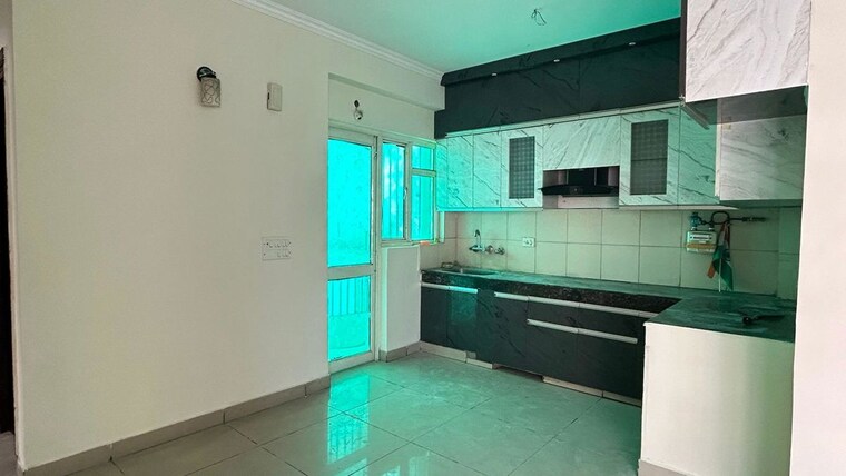 Kitchen, devika-gold-homz 2 Bedroom 876 Sq.Ft. Apartment In Sector 1 Greater Noida Greater Noida 10536161