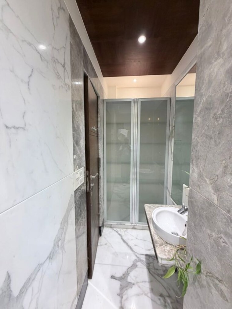 Balcony, odina-apartments 4 Bedroom 3000 Sq.Ft. Apartment In Santacruz West Mumbai 10536179