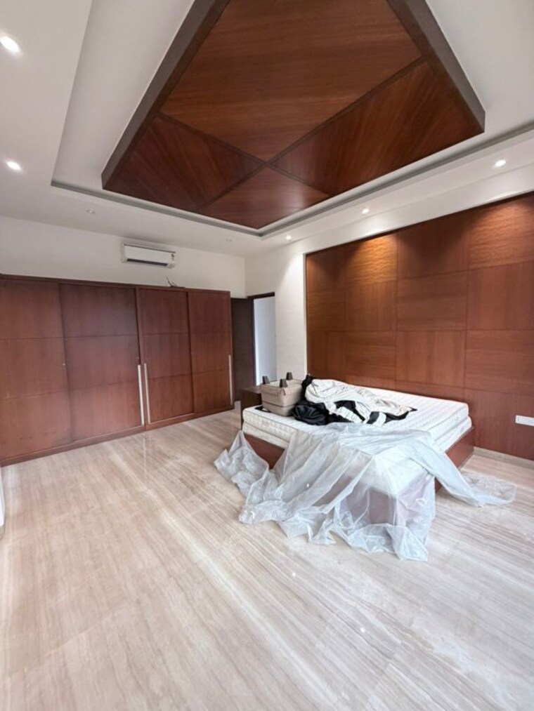 Bedroom, odina-apartments 4 Bedroom 3000 Sq.Ft. Apartment In Santacruz West Mumbai 10536179