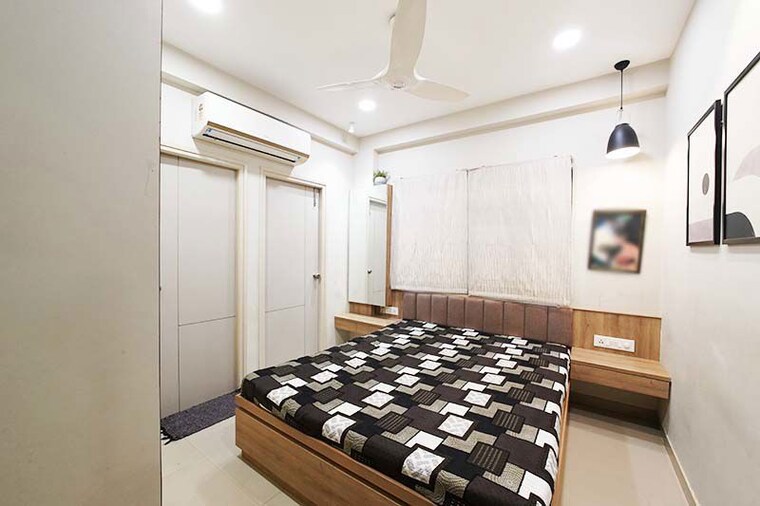 Bedroom, new ranip 2 Bedroom 130 Sq.Yd. Apartment In New Ranip Ahmedabad 10536200
