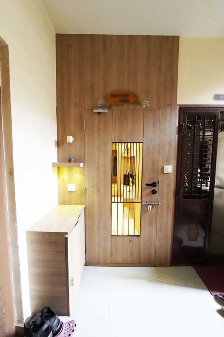 Living Room, new ranip 2 Bedroom 130 Sq.Yd. Apartment In New Ranip Ahmedabad 10536200