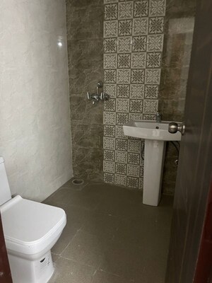 Bathroom in 3 BHK Apartment at SKA Metro Ville, Eta Ii Greater Noida – for Sale