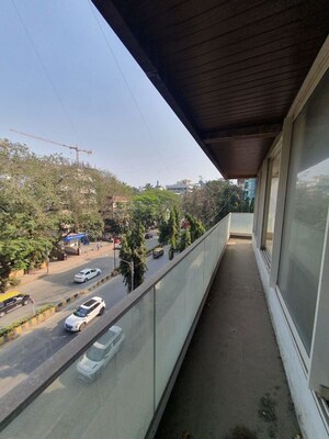 Balcony in 4 BHK Apartment at Pali Hill – for Rent