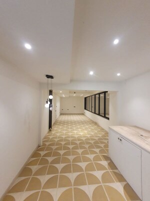 4 BHK Apartment – Exterior View View at Pali Hill - for Rent
