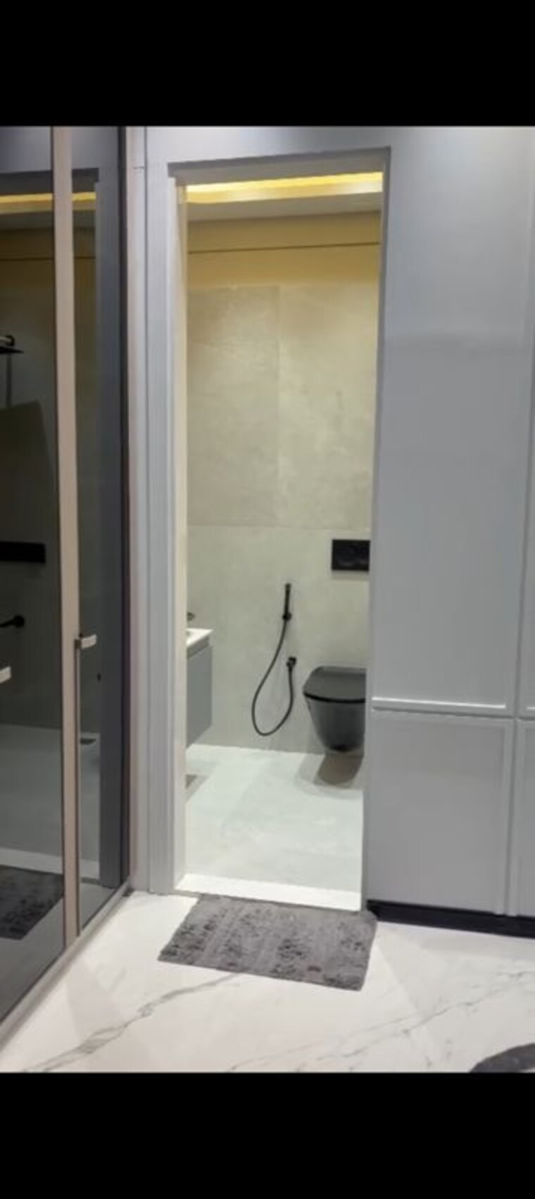 Bathroom, andheri west 3 Bedroom 1122 Sq.Ft. Apartment In Andheri West Mumbai 10536215