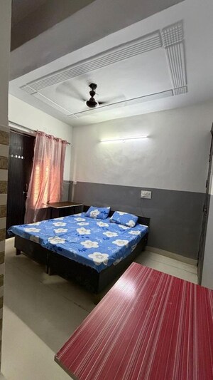 Bedroom in  Pg at Ansal Golf Links 1 – for Rent