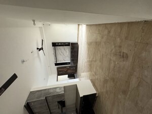 Bathroom in 3.5 BHK Apartment at Rise Organic Homes, Mahurali – for Rent