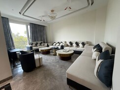 3 BHK + Servant Room Builder Floor For Rent in Sarvodaya Enclave
