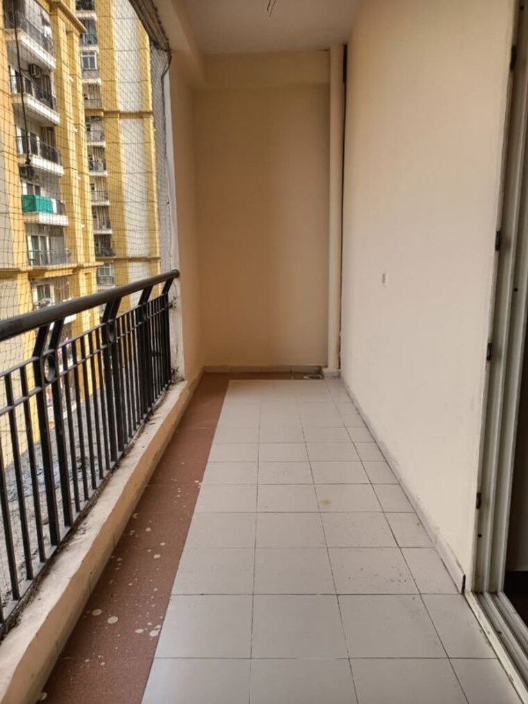 Balcony, apex-athena 3 Bedroom 1900 Sq.Ft. Apartment In Sector 75 Noida 10536293