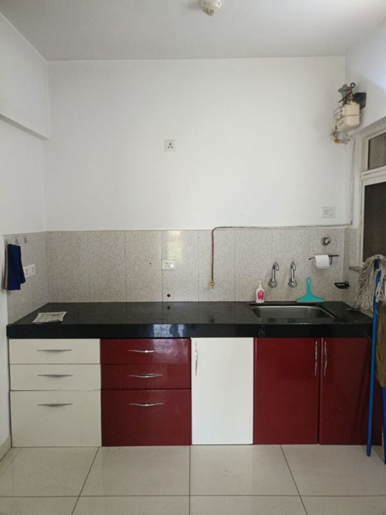 Kitchen, kolte-patil-western-avenue 2 Bedroom 800 Sq.Ft. Apartment In Wakad Pune 10536321
