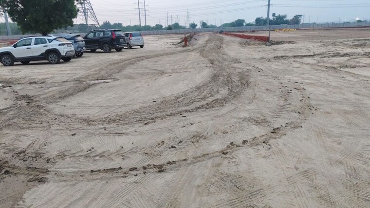 undefined, sector 148  100 Sq.Yd. Plot In Sector 148 Noida 10536315