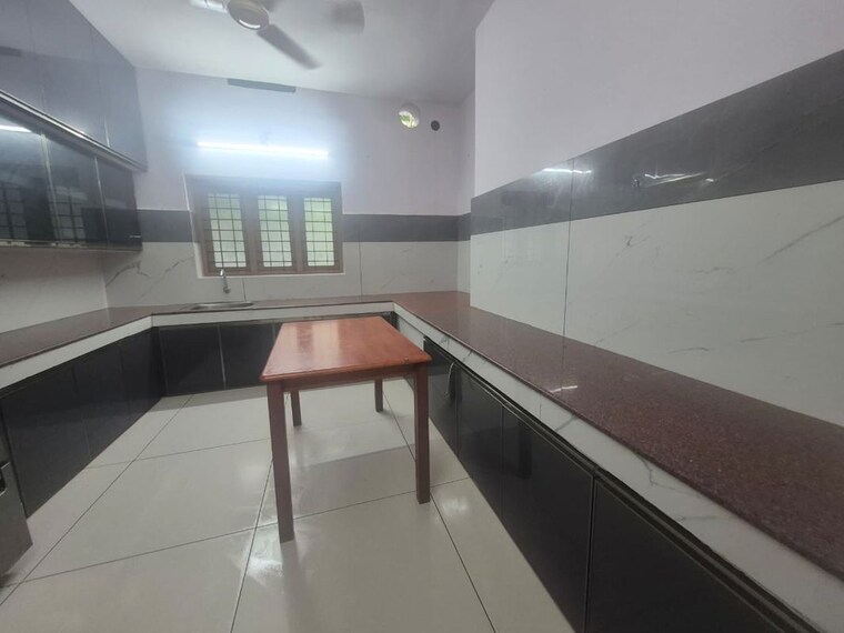 Kitchen, palakkal 4 Bedroom 3000 Sq.Ft. Independent House In Palakkal Thrissur 10536236