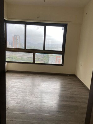 Room in 2 BHK Apartment at The Wadhwa Atmosphere, Mulund West – for Sale