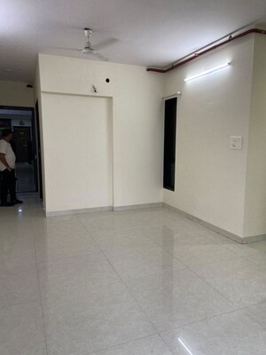 Room in 2 BHK Apartment at The Wadhwa Atmosphere, Mulund West – for Sale