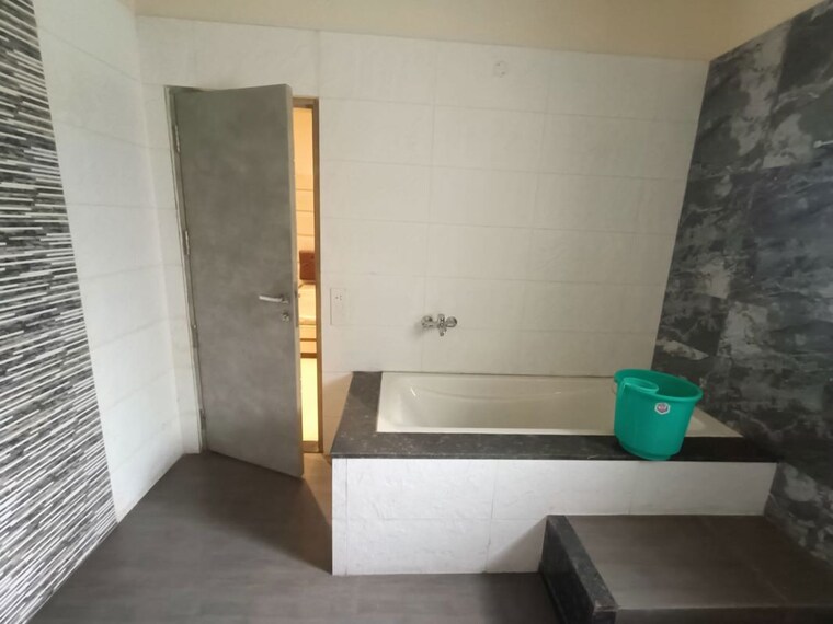 Bathroom, salarpuria-silveroak-estate 4 Bedroom 2160 Sq.Ft. Villa In Rajarhat Kolkata 10536349