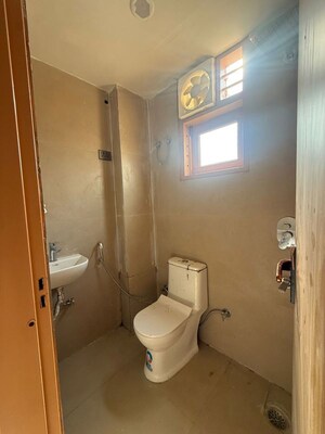Bathroom in 1 BHK Builder Floor at Saket – for Rent