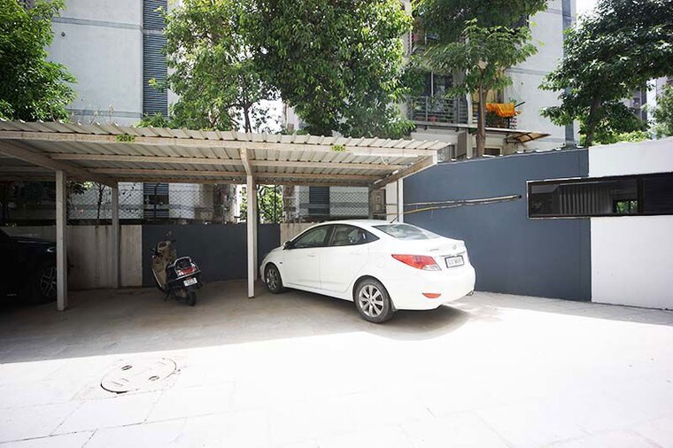  Parking, motera 3 Bedroom 2300 Sq.Ft. Apartment In Motera Ahmedabad 10536376