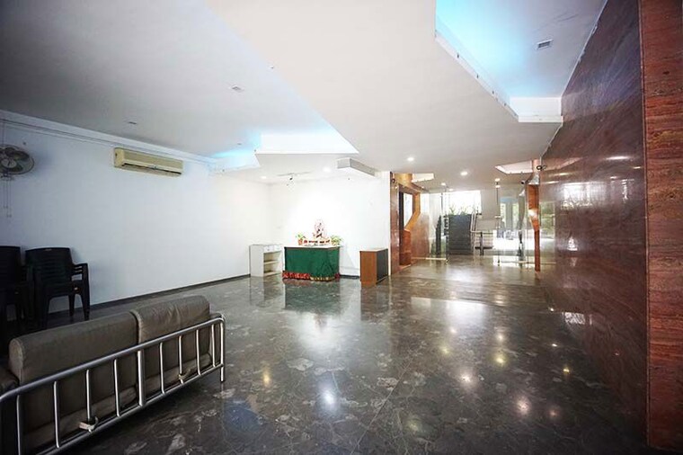  Parking, motera 3 Bedroom 2300 Sq.Ft. Apartment In Motera Ahmedabad 10536376