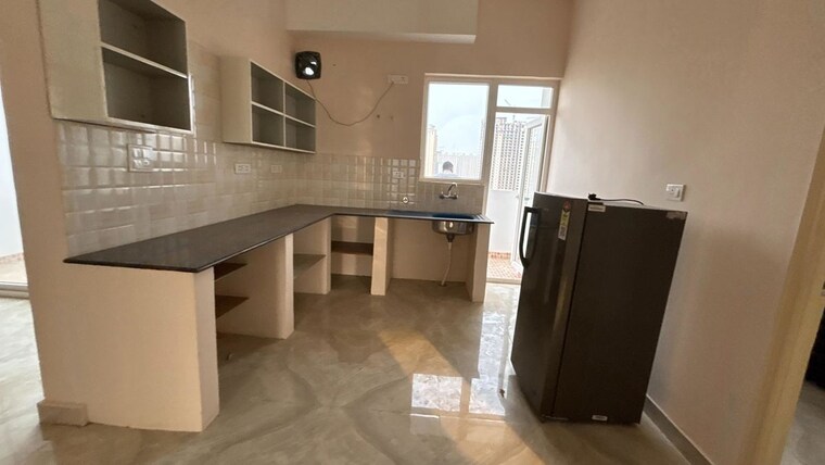 Kitchen, antriksh-golf-view 3 Bedroom 1750 Sq.Ft. Apartment In Sector 78 Noida 10536384