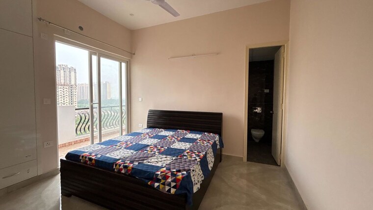 Bedroom, antriksh-golf-view 3 Bedroom 1750 Sq.Ft. Apartment In Sector 78 Noida 10536384