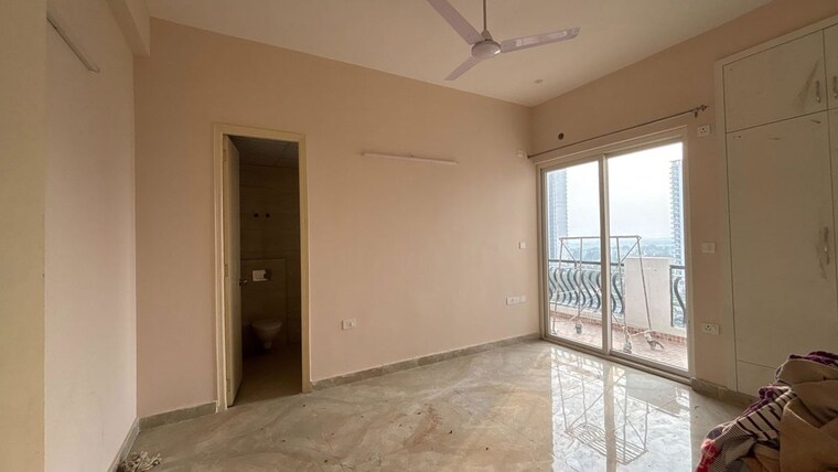 Room, antriksh-golf-view 3 Bedroom 1750 Sq.Ft. Apartment In Sector 78 Noida 10536384
