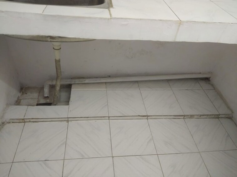 Bathroom, rwa-apartments-sector-29 1 RK 550 Sq.Ft. Apartment In Sector 29 Noida 10536399